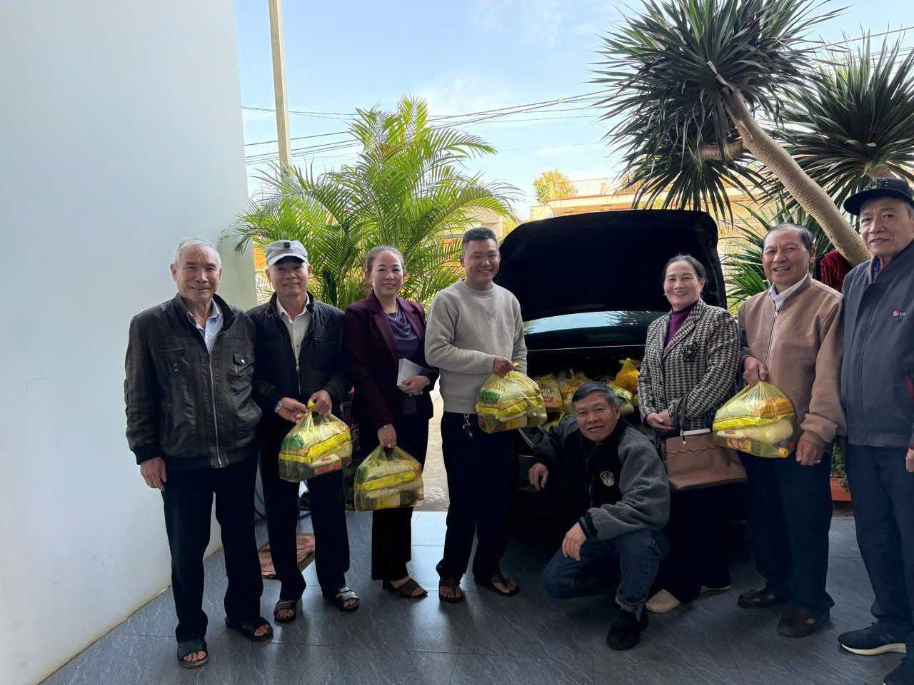 QUỸ TẤM LÒNG VÀNG TIẾN ĐỨC CHÂU SƠN & NHỮNG MÙA XUÂN ĐƯỢC SẺ CHIA