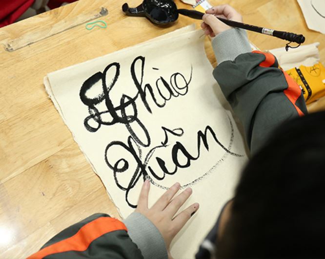 KHAI BÚT ĐẦU XUÂN