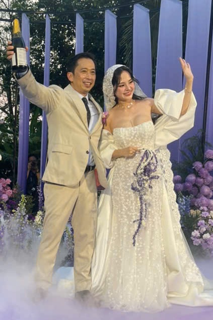 z7406070358648 79dc55c2acfbba228e6e12bb4fa7136b